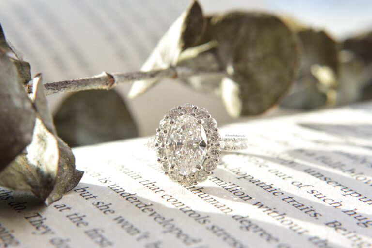 Why Choose a Bespoke Diamond Ring for Engagement Over Ready-Made?